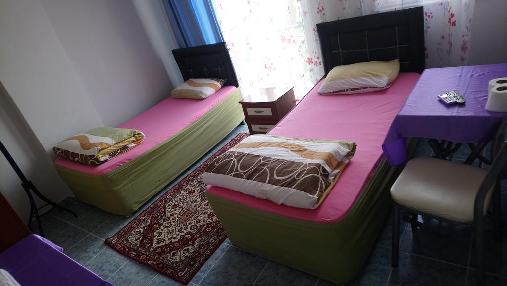 White Cat Sevgi Otel Antalya Eksteriør billede